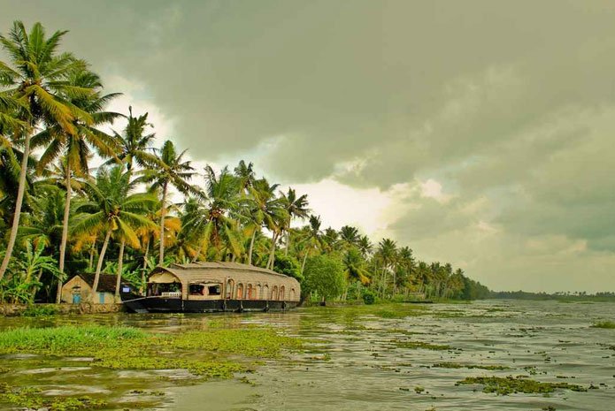 Top places to visit in Kerala