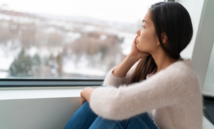 What is Seasonal Affective Disorder (SAD)? How can you cope with it?